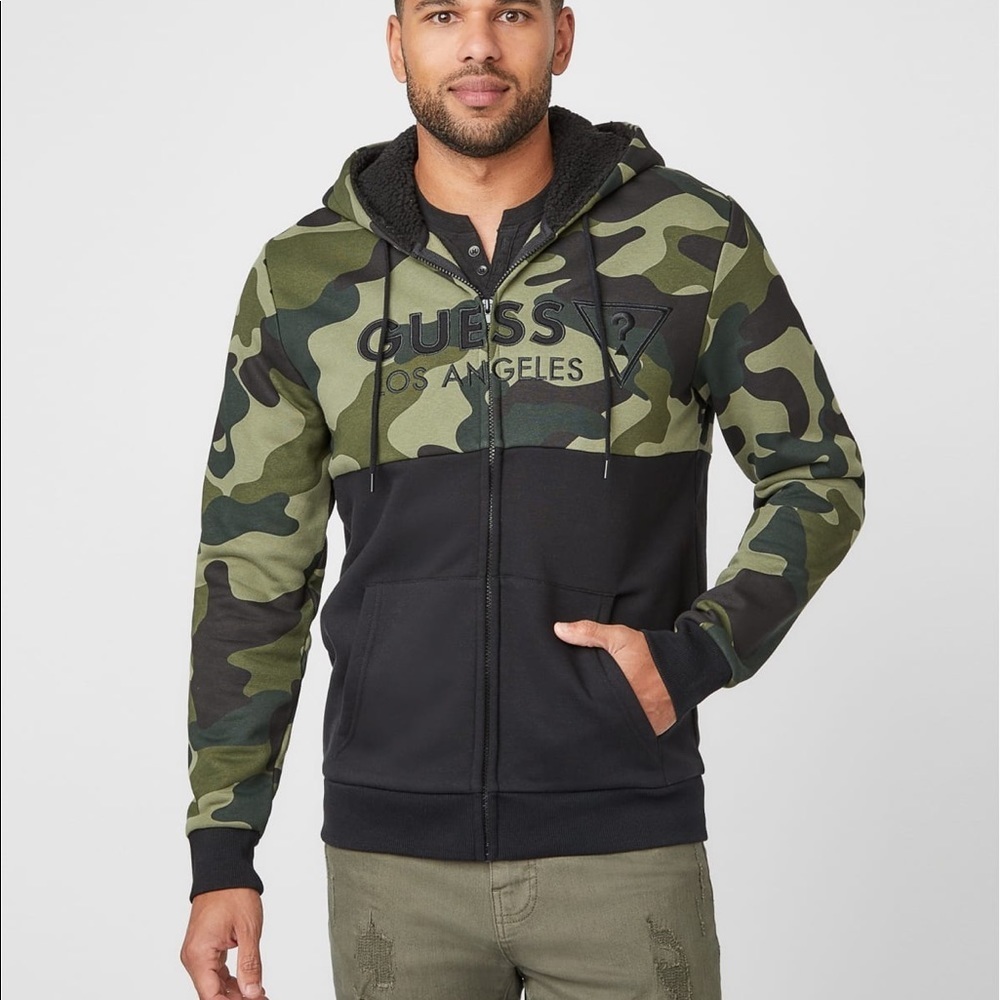 New Guess Men’s Sweater SZ M